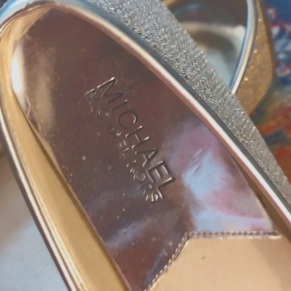 Michael Kors flats - Picture 3 of 4